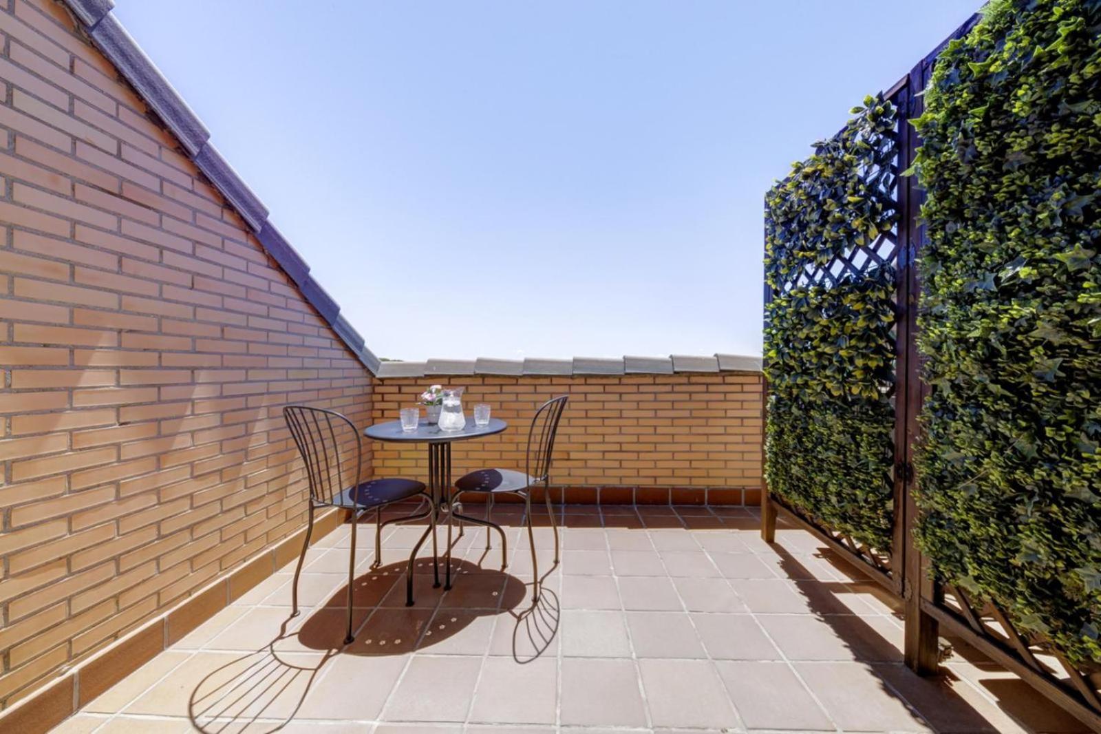 Ferienwohnung El Palomar Madrid Exterior foto