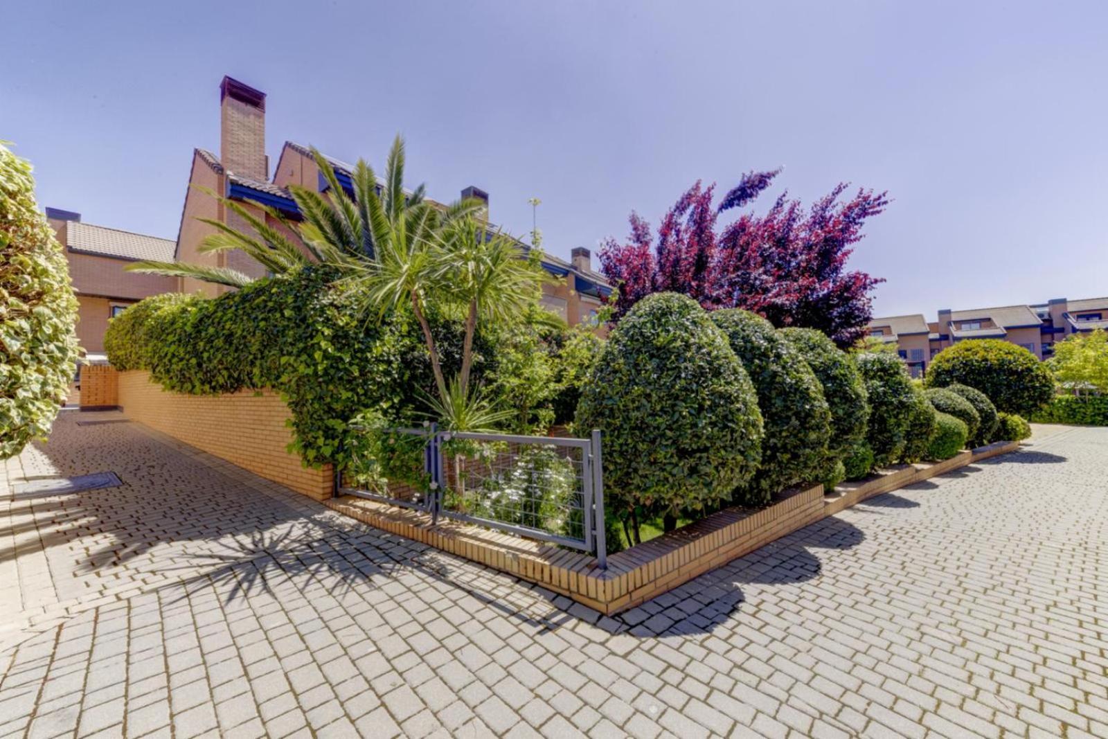 Ferienwohnung El Palomar Madrid Exterior foto