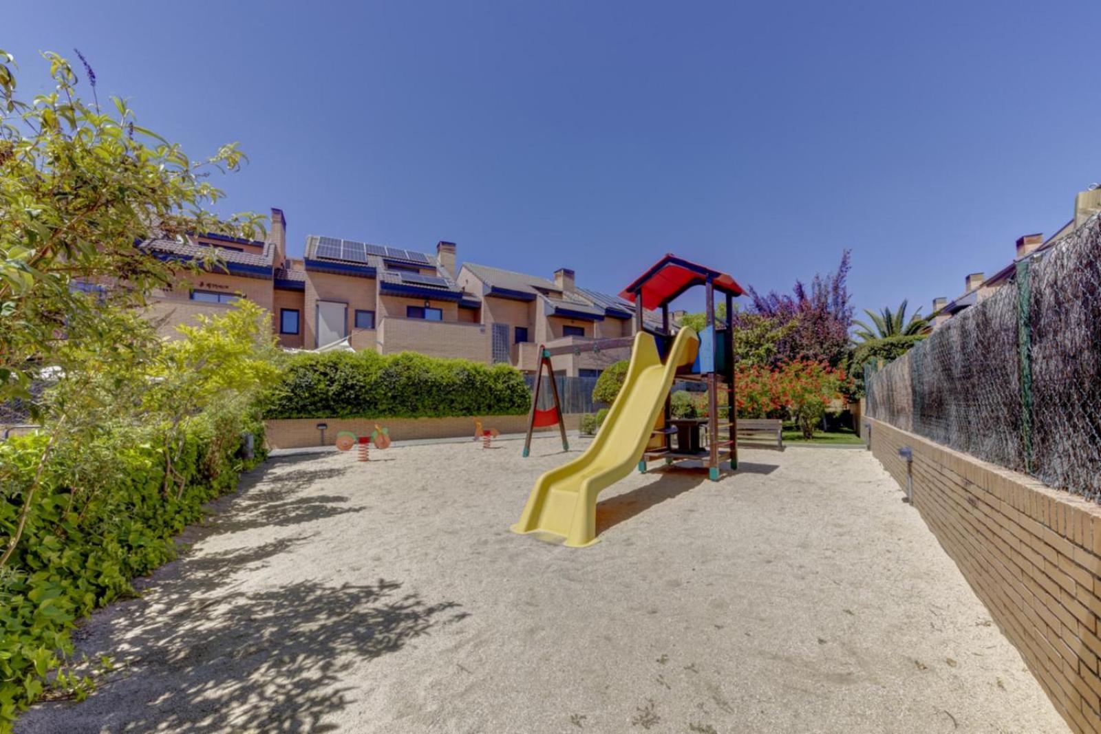 Ferienwohnung El Palomar Madrid Exterior foto